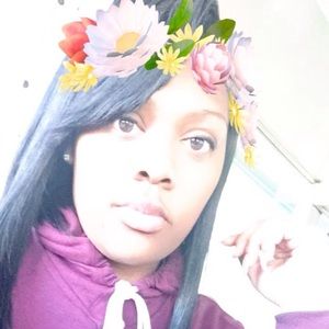 Meet your Posher, Jenipher